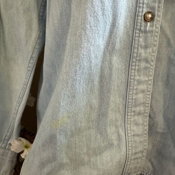 Vintage Woolrich Southwestern Double Sided Tribal Embroidered Bleach Denim Top - Picture 7 of 14